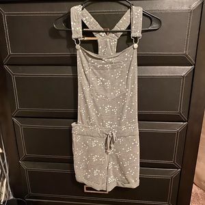 Gray star romper